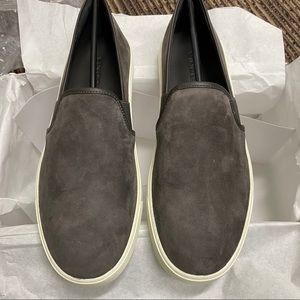VINCE Preston Suede Slip-On Sneakers🖤